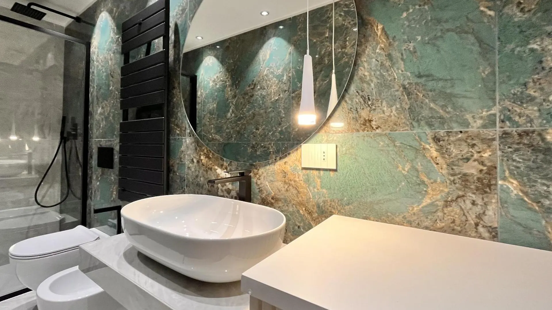Yls Luxury Suites 2 Milan 0*,  Italy